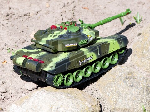 Czołg zdalnie sterowany na pilota RC War Tank 9993 2.4 GHz kamuflaż leśny Czołg zdalnie sterowany na pilota RC War Tank 9993 2.4 GHz kamuflaż leśny