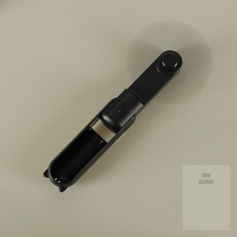 Wiatrak biurkowy wentylator mini ręczny składany wiatraczek przenośny USB czarny Kik Sp. z o. o. Sp. k. Wiatrak biurkowy wentylator mini ręczny składany wiatraczek przenośny USB czarny Kik Sp. z o. o. Sp. k.