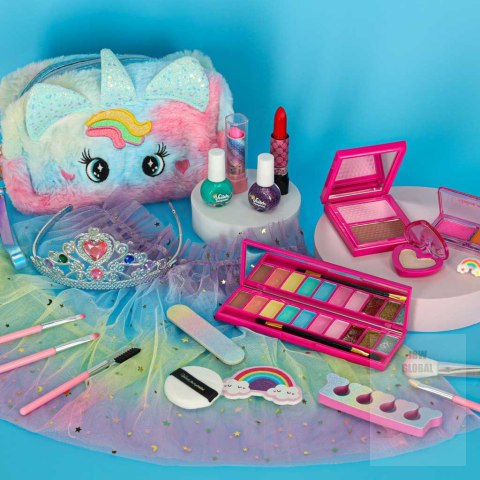 Kosmetyki do makijażu make up lakiery torebka spódniczka zestaw 22 elementy Kik Sp. z o. o. Sp. k. Kosmetyki do makijażu make up lakiery torebka spódniczka zestaw 22 elementy Kik Sp. z o. o. Sp. k.